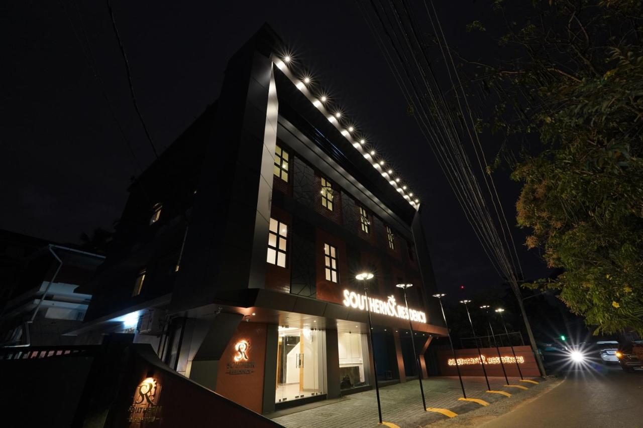 Southern Residency Kochi Екстериор снимка