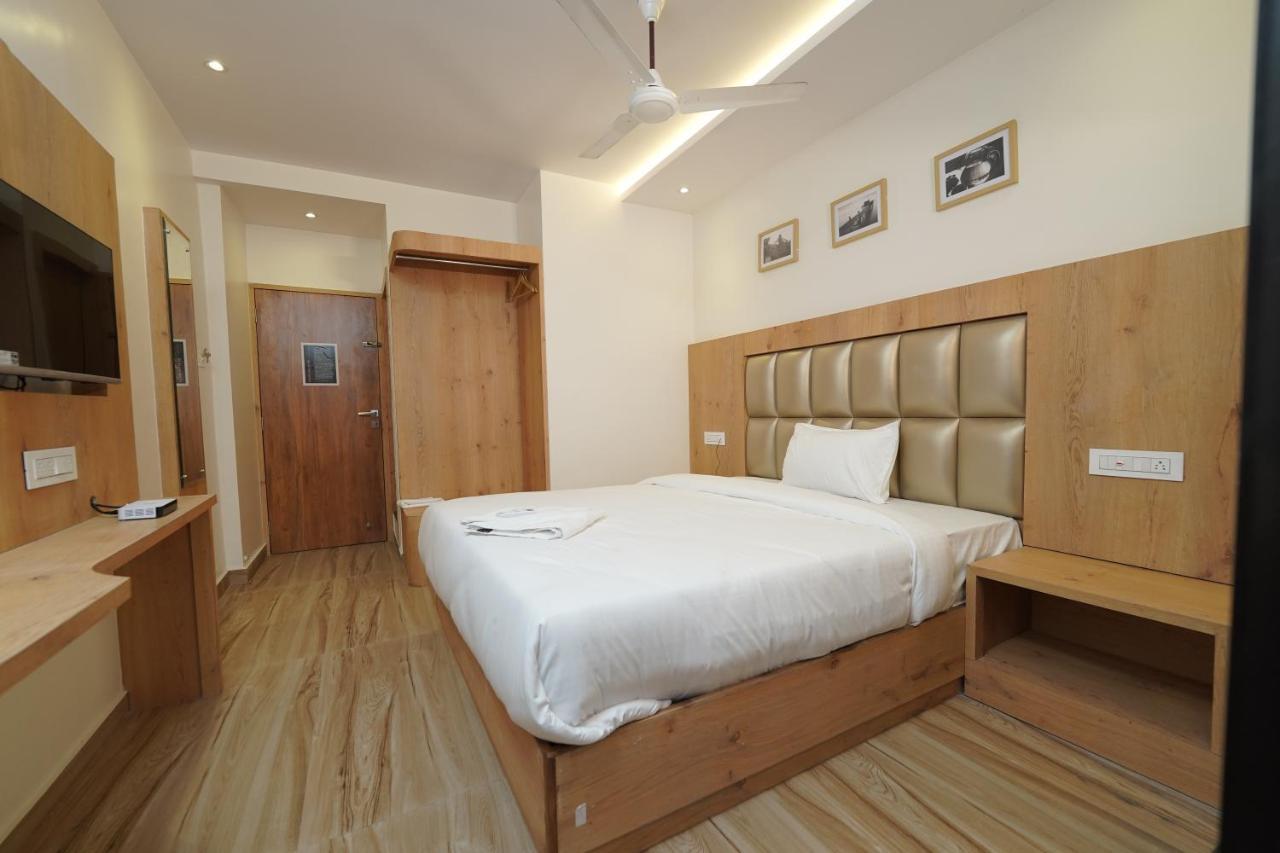 Southern Residency Kochi Екстериор снимка
